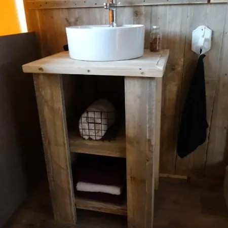 Feriehus Gemuetliches Safarizelt Mit Grill Und Garten By Interhome *