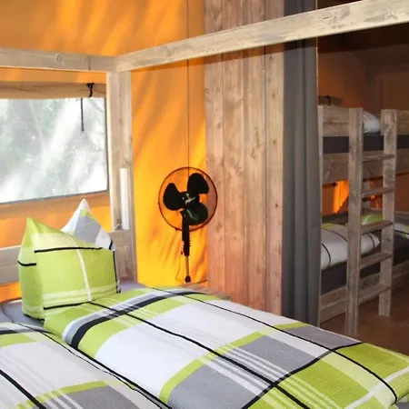 Semesterbostad Gemuetliches Safarizelt Mit Grill Und Garten By Interhome Lychen