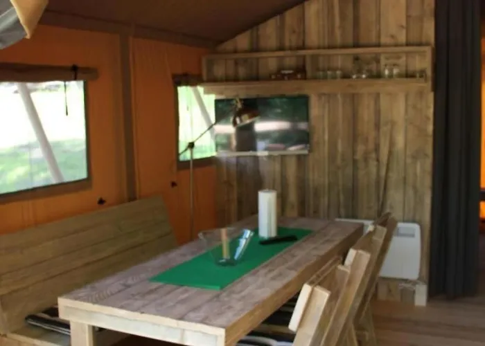 Semesterbostad Gemuetliches Safarizelt Mit Grill Und Garten By Interhome