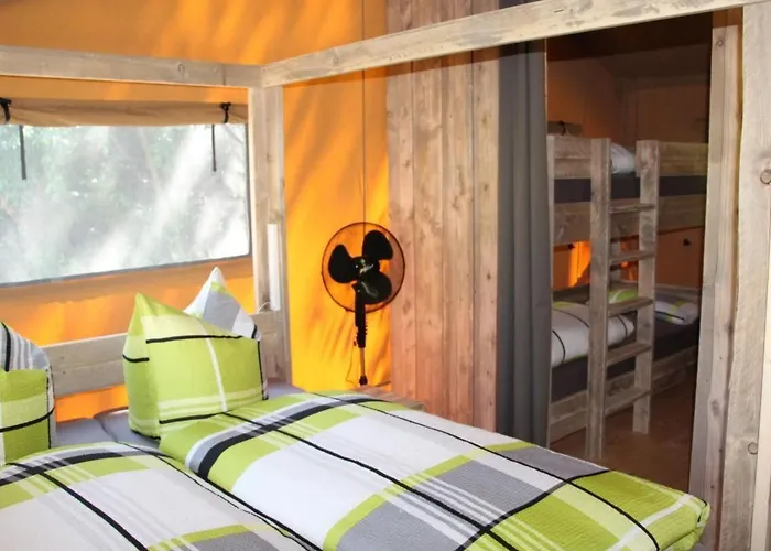 Semesterbostad Gemuetliches Safarizelt Mit Grill Und Garten By Interhome Lychen