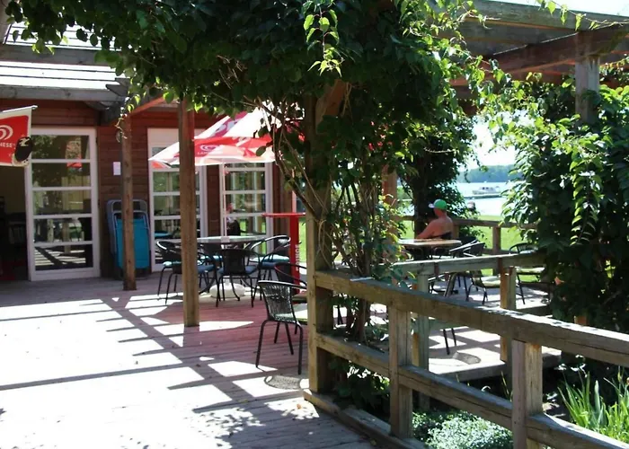 Semesterbostad Gemuetliches Safarizelt Mit Grill Und Garten By Interhome *